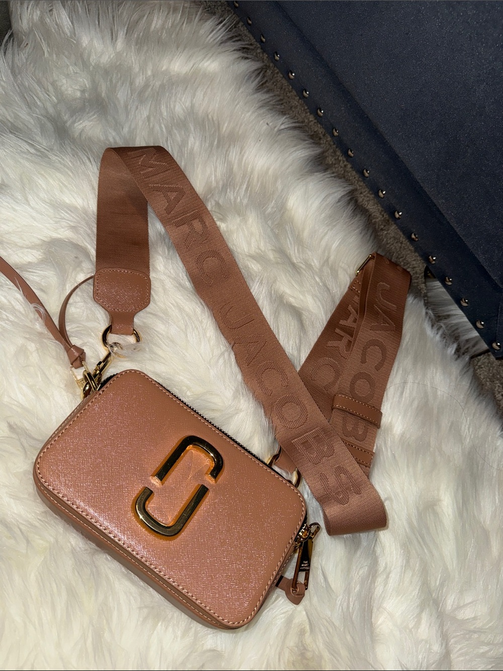Marc Jacobs Tan Leather Snapshot Camera Crossbody with Branded Strap